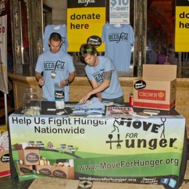 MOVE FOR HUNGER's Photo