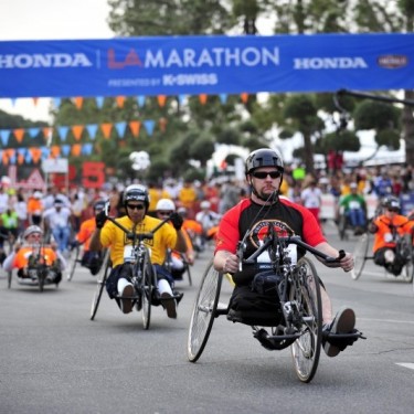 Honda LA Marathon: $4 MIL Charity Challenge Photo